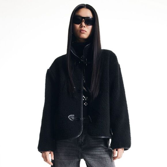 H&M Teddy Fleece Jacket New - Picture 2 of 8